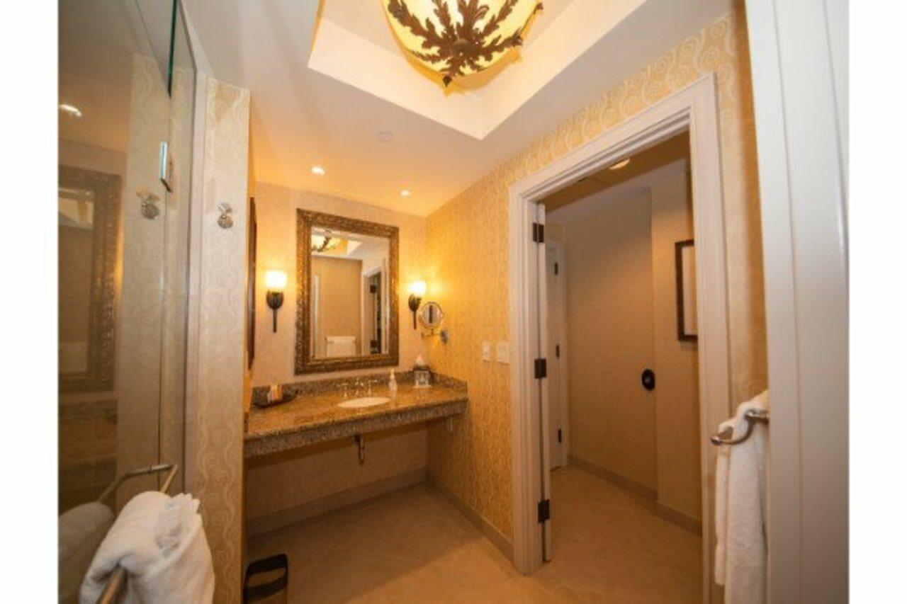 Hotel Argosy Casino &